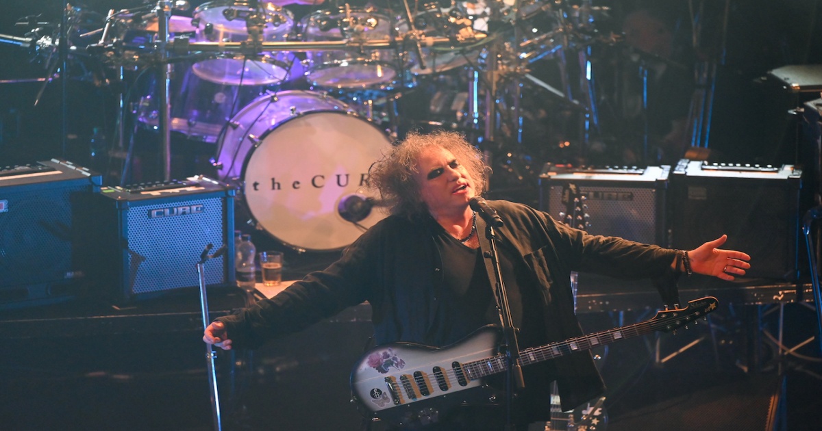 The Cure's Resounding Comeback: 'Songs Of A Lost World' Tops Charts Worldwide - News Directory 3