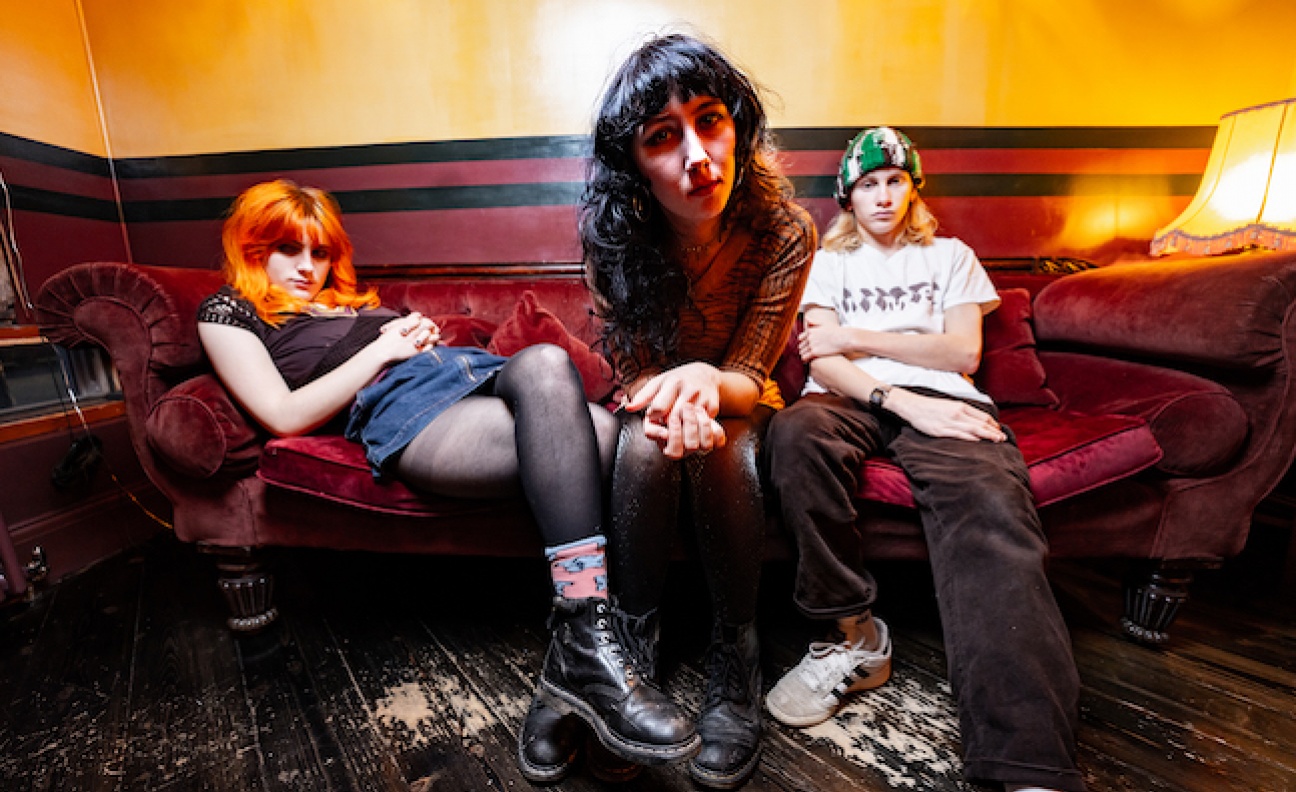 Marathon Artists and Transgressive Publishing sign alternative rock trio HotWax