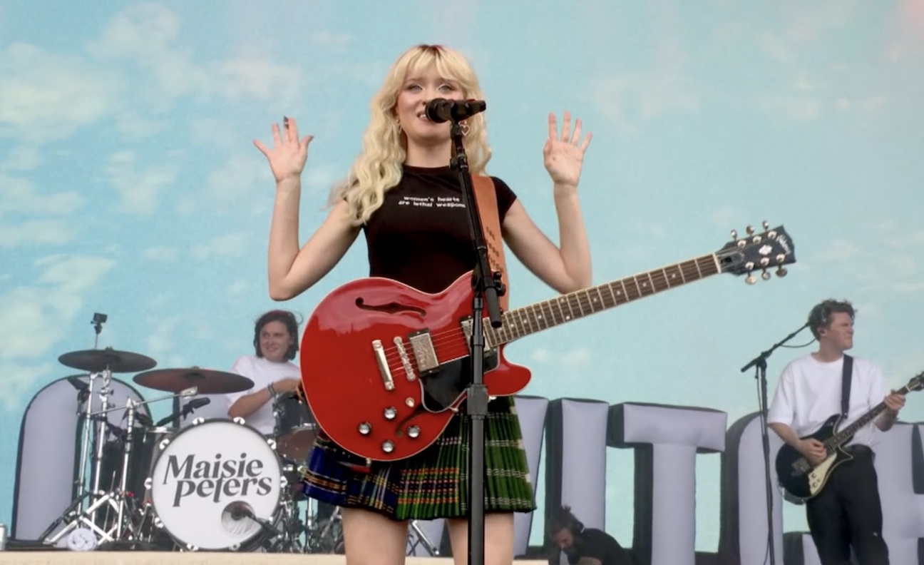 Maisie Peters lands first No.1 as Glastonbury acts take albums chart Top 3