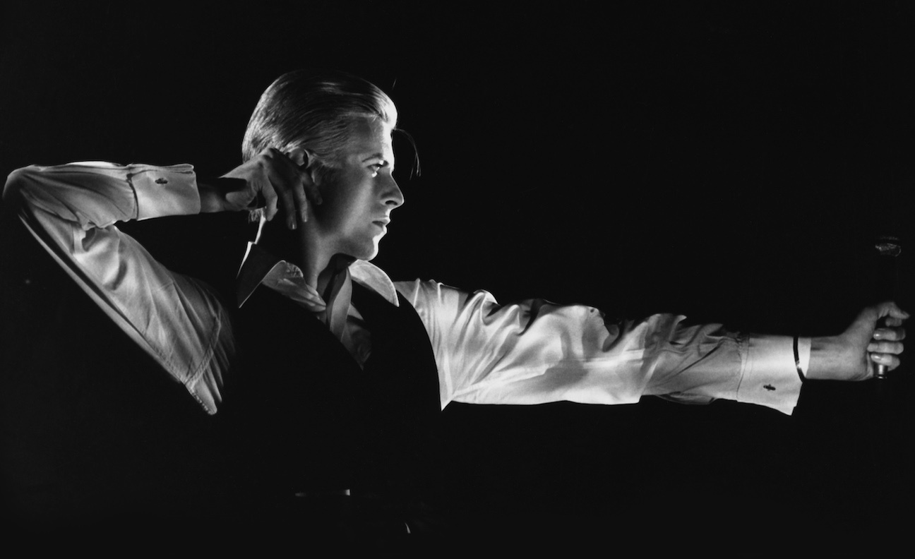 V&A secures David Bowie archive with £10m donation from Blavatnik Family Foundation & Warner Music