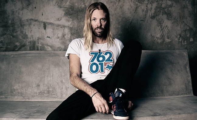 'I was living on $10 a day': Foo Fighters drummer Taylor Hawkins reflects on his early career
