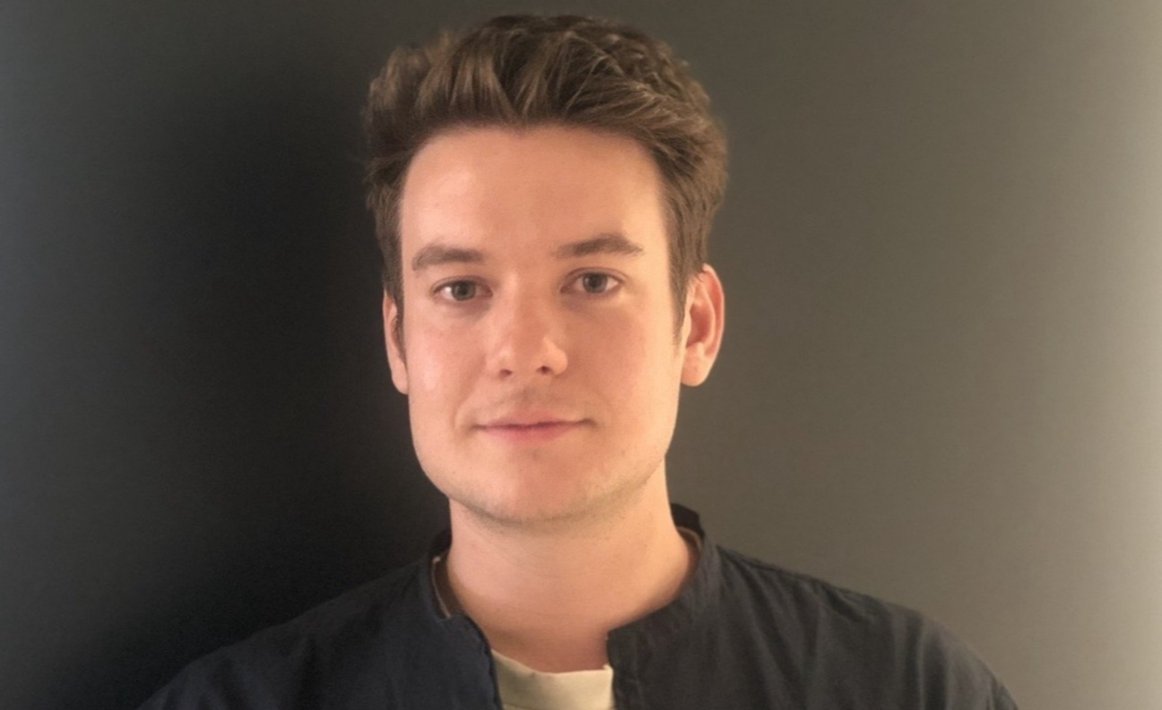 Robots + Humans president Rob Ronaldson talks Mimi Webb's billion streams breakthrough