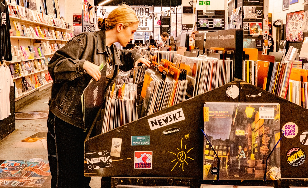 Physical sales growth accelerates in first half of 2026 as vinyl closes in on CD