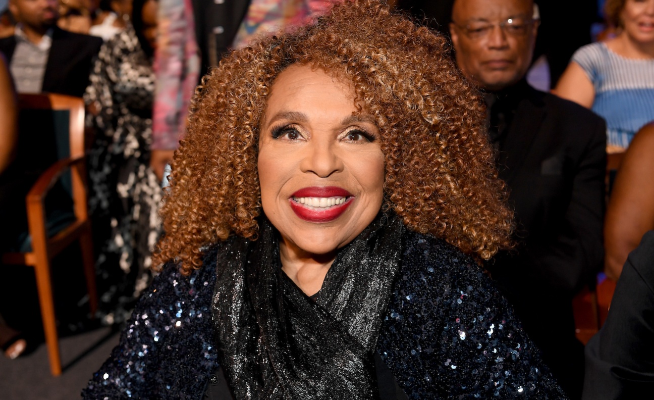 Killing Me Softly With His Song singer Roberta Flack dies aged 88