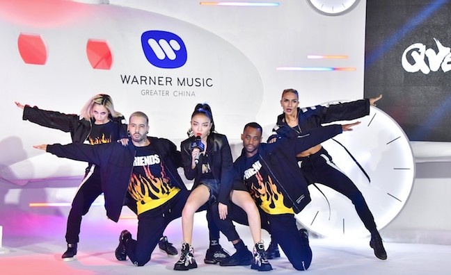 Vava-voom: Warner Music signs Chinese rap superstar Vava