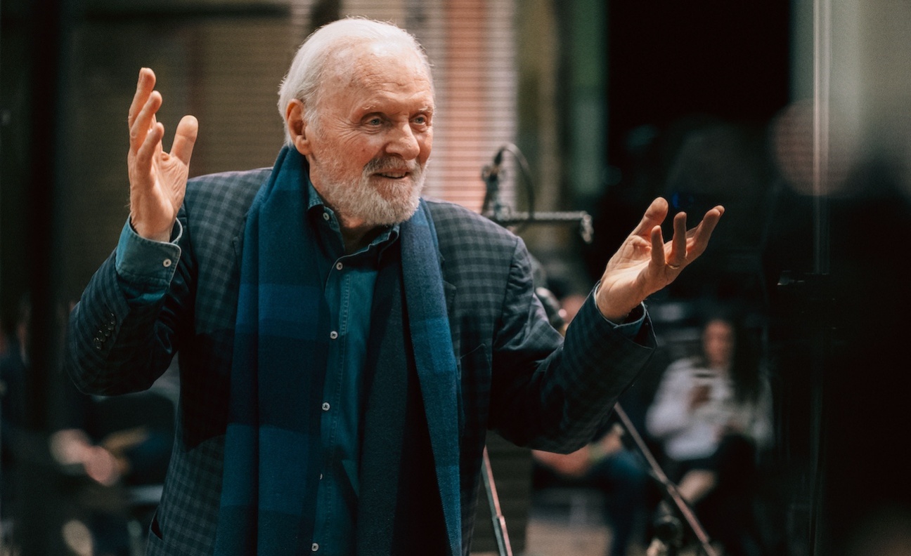 Decca Classics signs Sir Anthony Hopkins as a composer