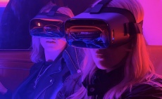 Eli & Fur collaborate with PhotonLens to release first VR live show