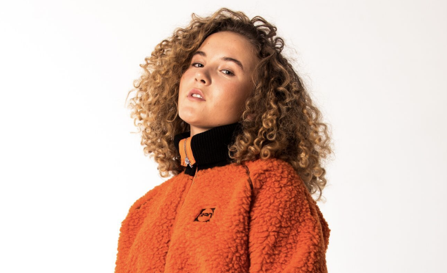 Emma Steinbakken hits  the Music Moves Europe Talent chart in style