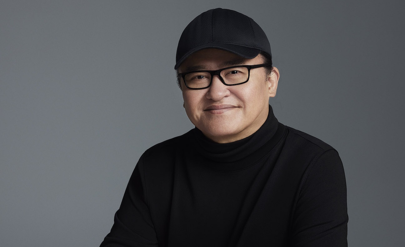 Universal Music signs global deal with 'King of Chinese pop' Liu Huan