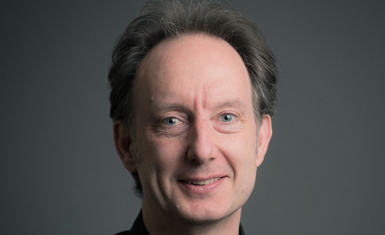AWAL promotes Paul Hitchman to global COO