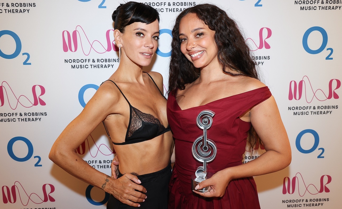 O2 Silver Clef Awards raises almost £800,000 for Nordoff And Robbins