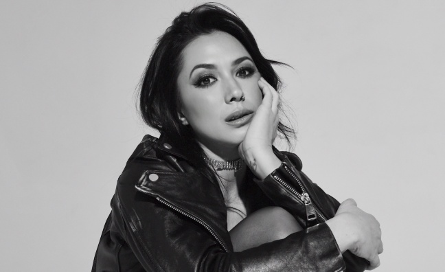 BMG signs singer-songwriter Michelle Branch to global recordings deal
