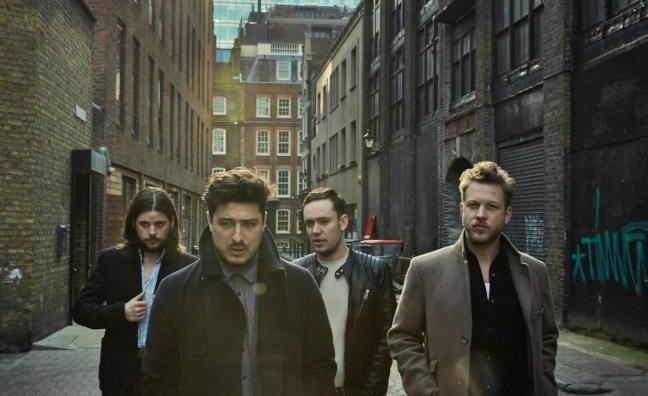 Mumford & Sons to play gig for War Child