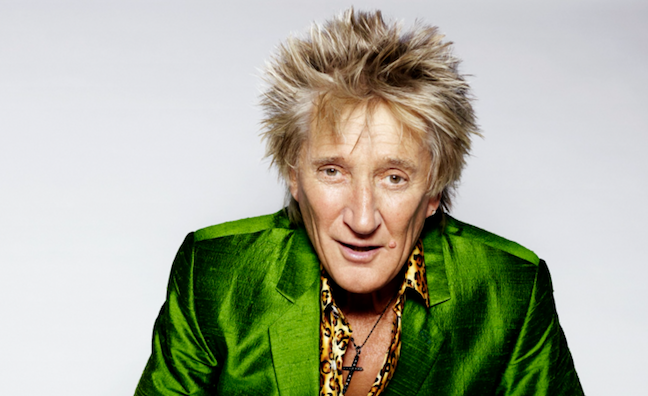 Rod Stewart eyes top spot for Blood Red Roses