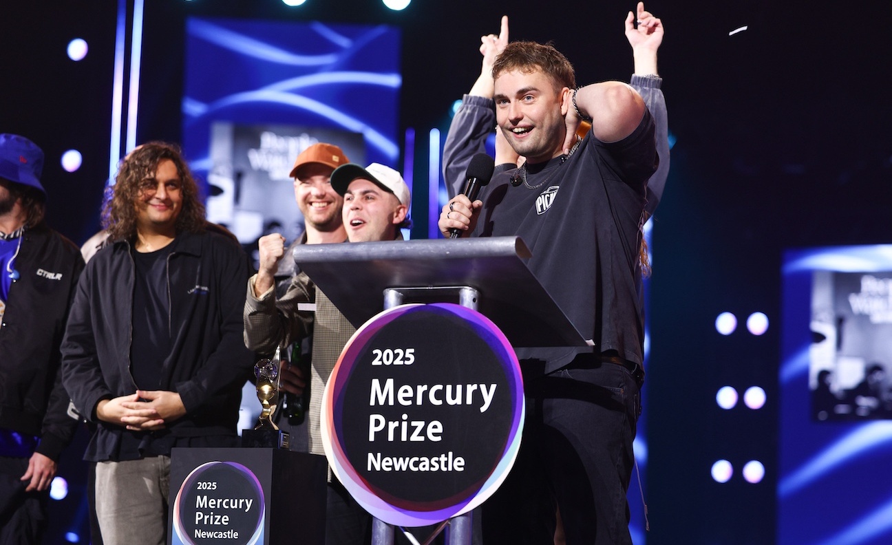 Sam Fender donates Mercury Prize winnings to support grassroots music venues