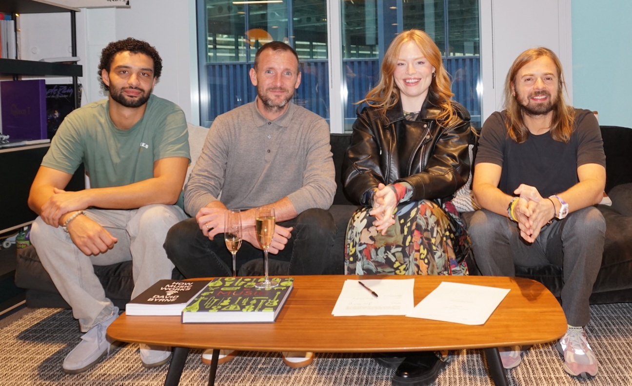 Sony Music Publishing signs Freya Ridings