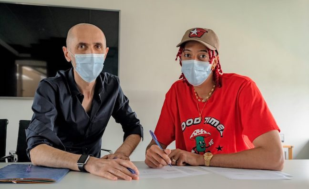 Warner Music Italy renews partnership with Ghali