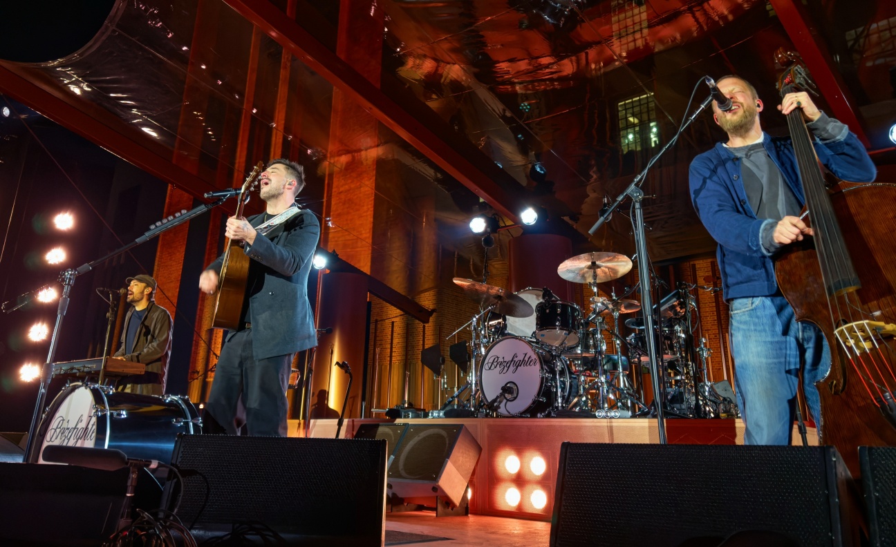 Apple marks 50th anniversary with Mumford & Sons and Nia Archives at Battersea Power Station
